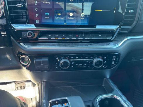 New 2025 Chevrolet Silverado 1500 LTZ AWD/4WD image 27