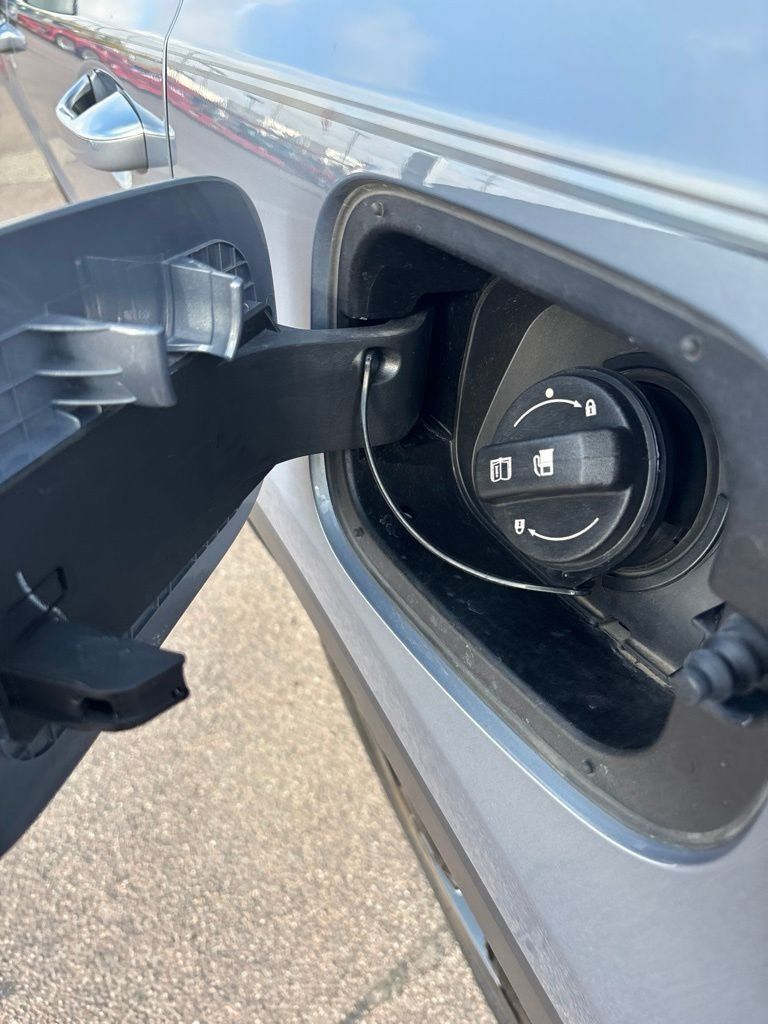 Used 2024 Kia Telluride S FWD image 36