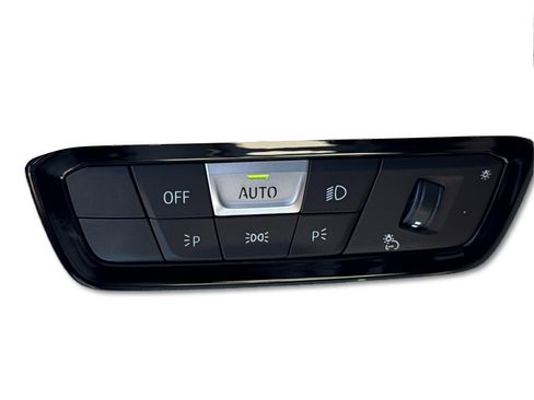 New 2025 BMW 330i Sedan w/ M Sport Package image 24