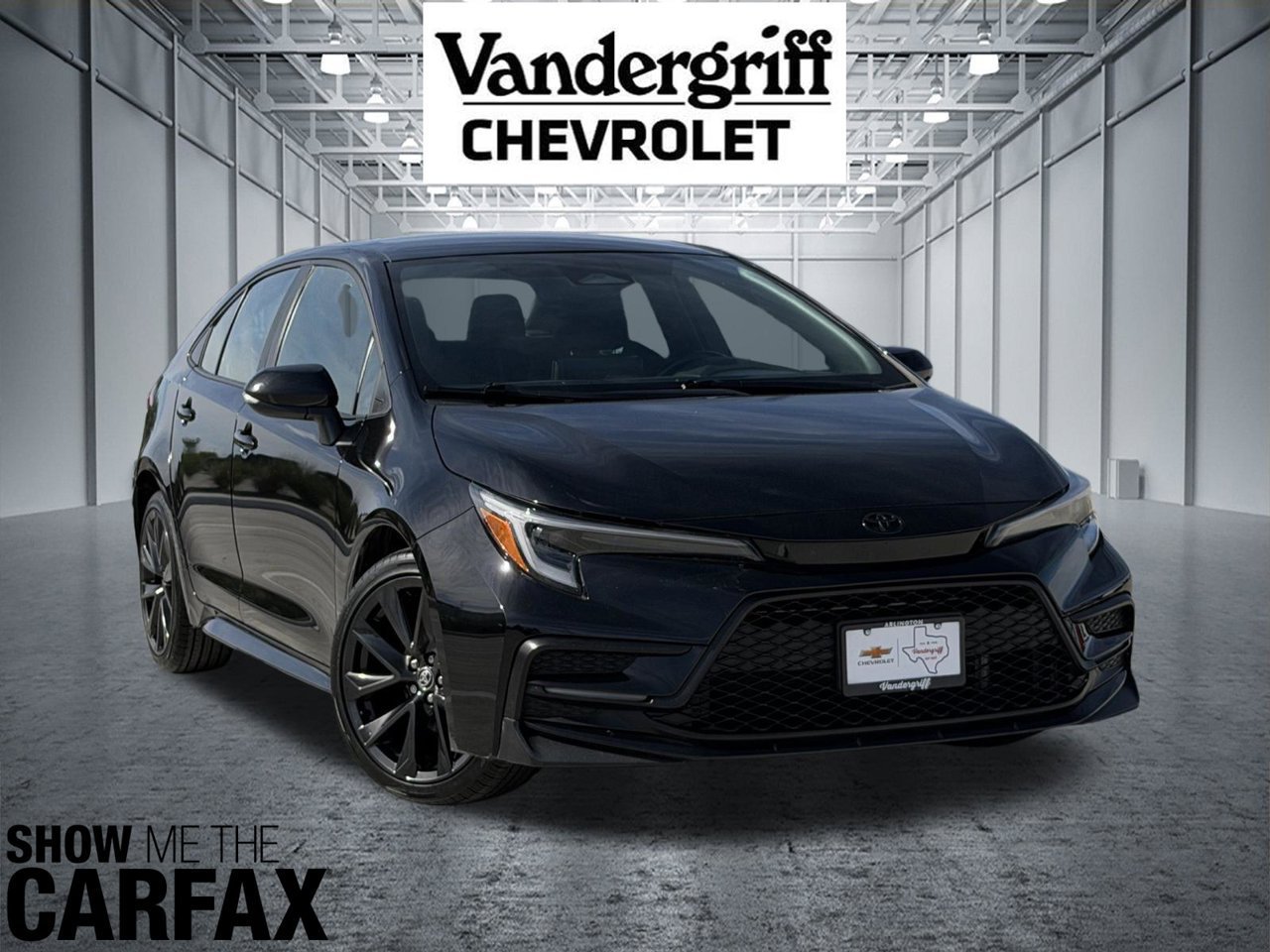 Used 2023 Toyota Corolla SE w/ Carpet Mat Package (TMS) FWD image 2