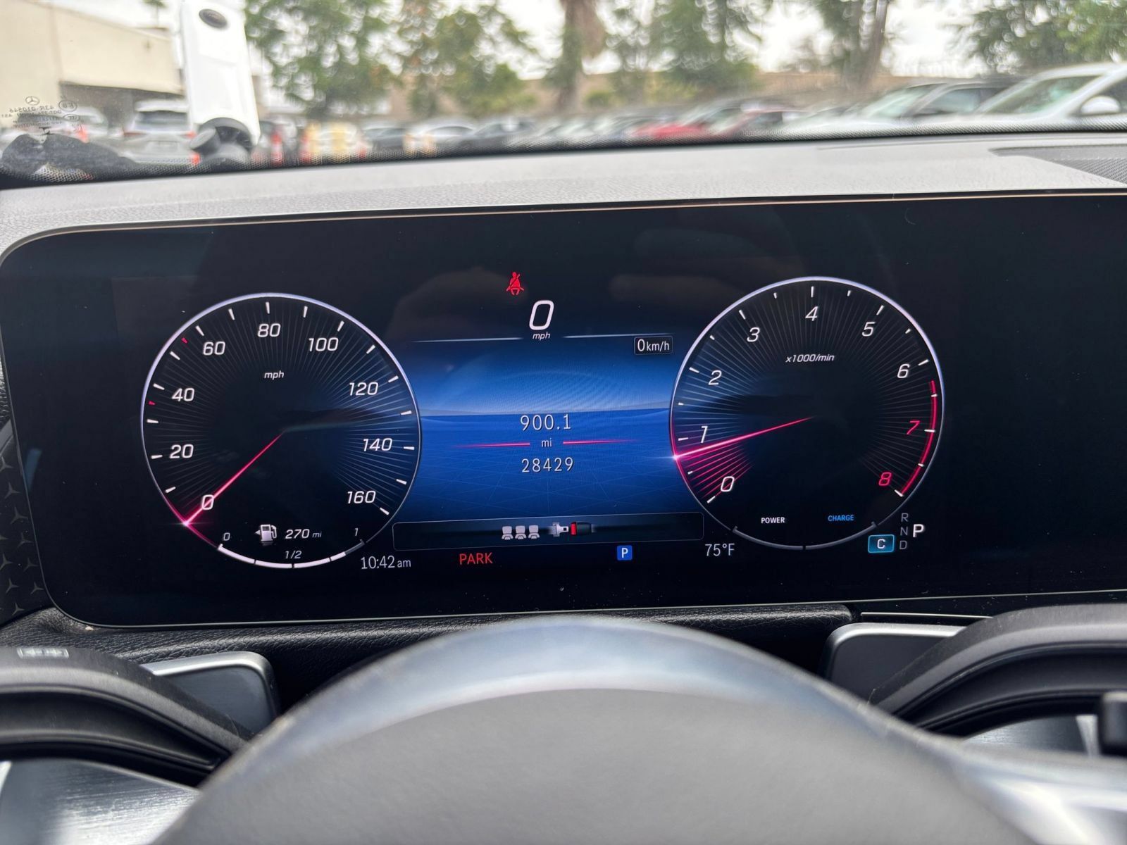Used 2025 Mercedes-Benz GLB 250 4MATIC image 41