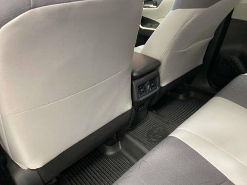 Used 2025 Toyota RAV4 XLE w/ Convenience Package image 15