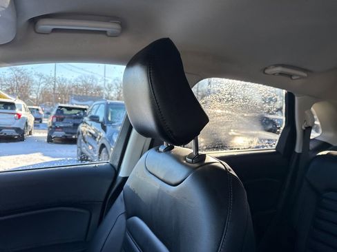 Used 2024 Ford Edge SEL w/ Convenience Package image 42