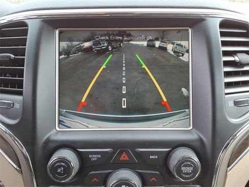 Used 2015 Jeep Grand Cherokee Limited image 22