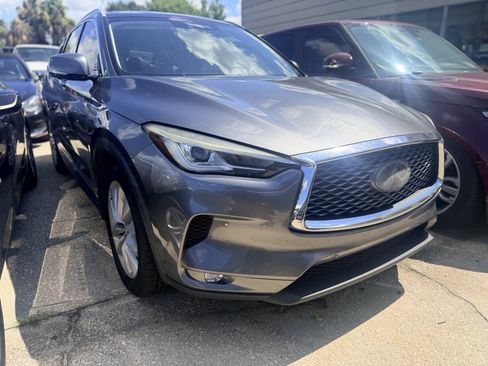 Used 2019 INFINITI QX50 Essential w/ Premium Heat Package FWD image 3