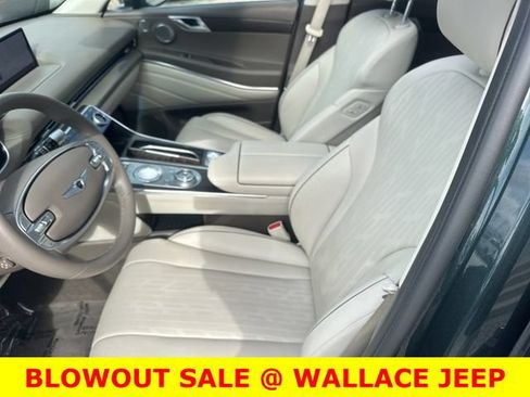 Used 2021 Genesis GV80 2.5T w/ Prestige Package 05 RWD image 18