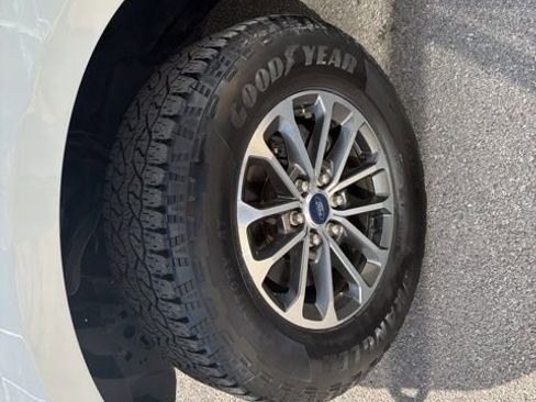 Used 2020 Ford F150 XL w/ Equipment Group 101A Mid image 8