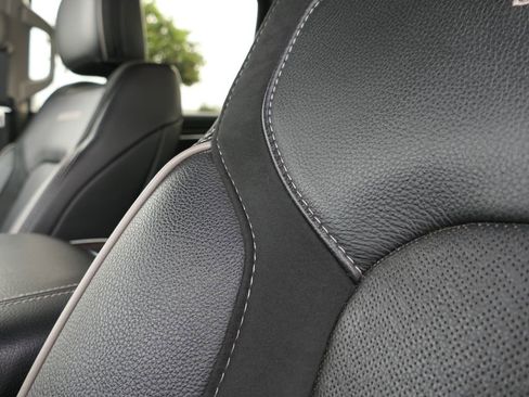 Used 2022 RAM 1500 Laramie image 12