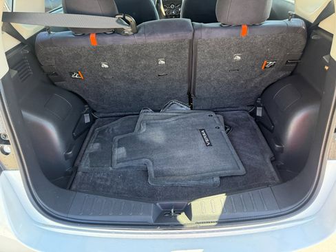 Used 2015 Nissan Versa Note SR w/ SR Convenience Package image 18