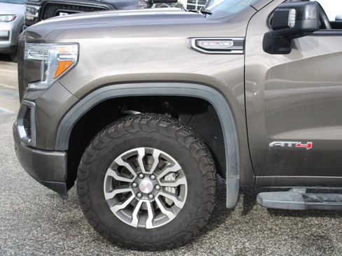 Used 2019 GMC Sierra 1500 AT4 w/ AT4 Premium Package image 7