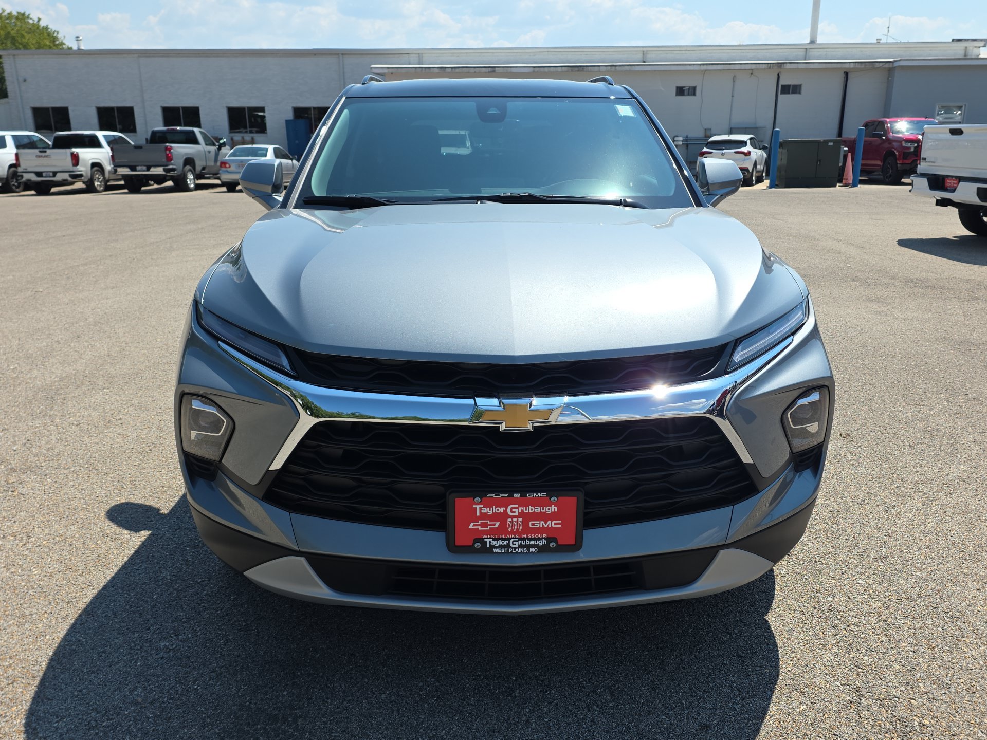 New 2026 Chevrolet Blazer LT w/ Convenience Package FWD image 3