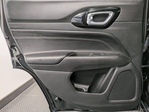 Used 2022 Jeep Compass Altitude w/ Convenience Group image 22