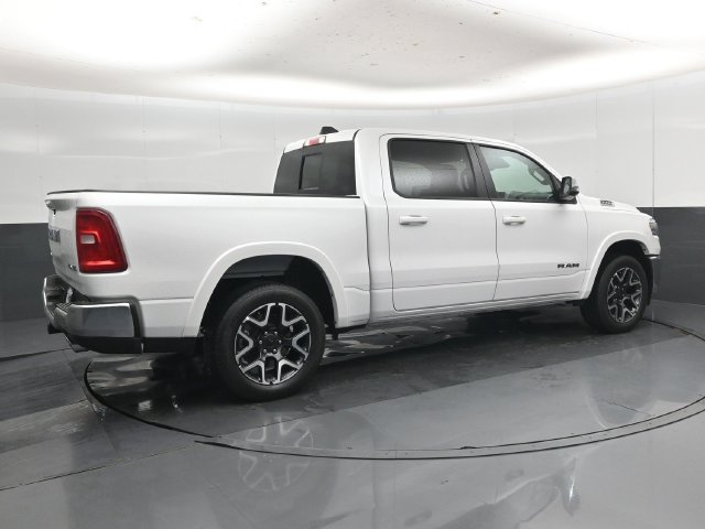 Used 2026 RAM 1500 Laramie AWD/4WD image 32