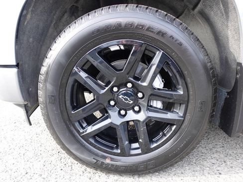 Used 2023 Chevrolet Silverado 1500 Custom w/ LPO, Dark Essentials Package image 49