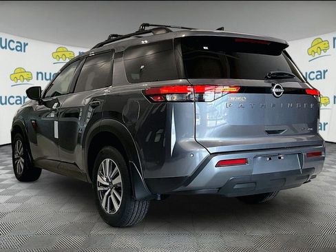 New 2026 Nissan Pathfinder SL AWD/4WD image 3
