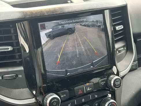 Used 2022 RAM 1500 Big Horn AWD/4WD image 28