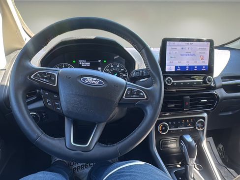 Used 2021 Ford EcoSport Titanium AWD/4WD image 10