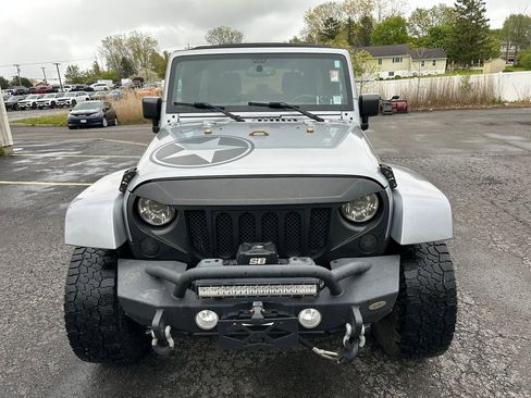 Used 2016 Jeep Wrangler Unlimited Sport AWD/4WD image 10