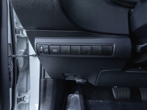 Certified 2020 Toyota Corolla SE w/ Carpet Mat Package (TMS) FWD image 13