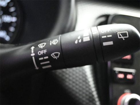 Used 2023 Nissan Kicks SV image 25