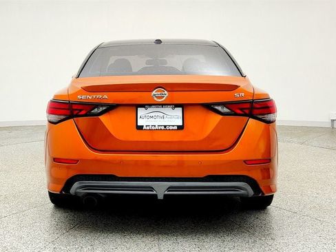 Used 2021 Nissan Sentra SR w/ SR Premium Package FWD image 5
