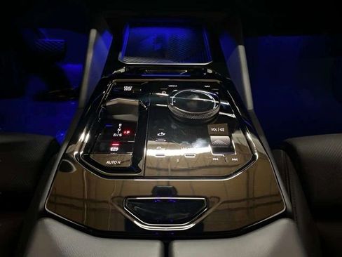 Used 2025 BMW 530i image 56