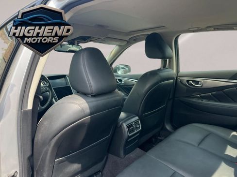 Used 2017 INFINITI Q50 2.0t w/ Moonroof Package AWD/4WD image 18