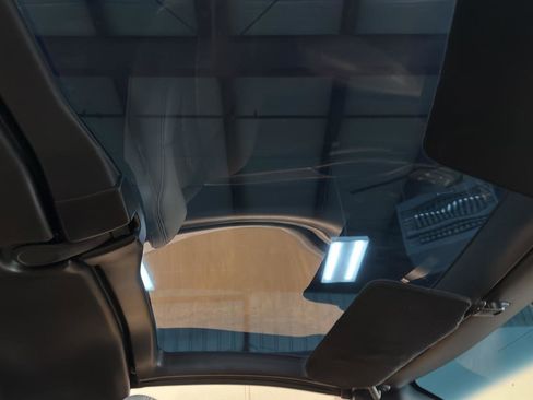 Used 1997 Chevrolet Corvette Coupe w/ Memory Pkg image 75