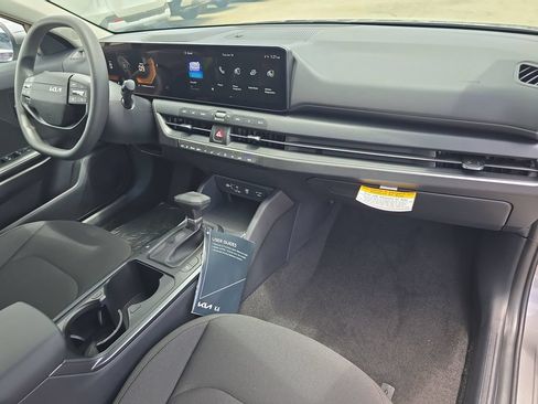 New 2026 Kia K4 FWD image 11