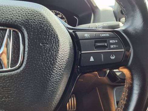 Used 2024 Honda Civic Sport image 16