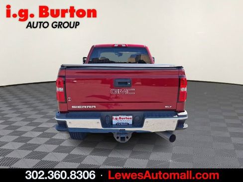 Used 2018 GMC Sierra 2500 SLT w/ Duramax Plus Package AWD/4WD image 5