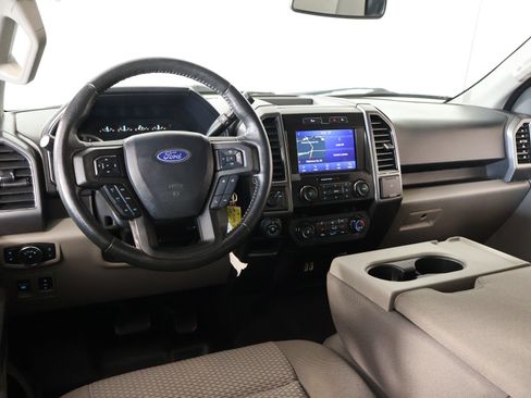 Used 2020 Ford F150 XLT w/ Equipment Group 302A Luxury RWD image 2