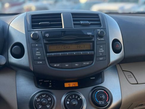 Used 2011 Toyota RAV4 2WD w/ Base L4 Extra Value Pkg image 32