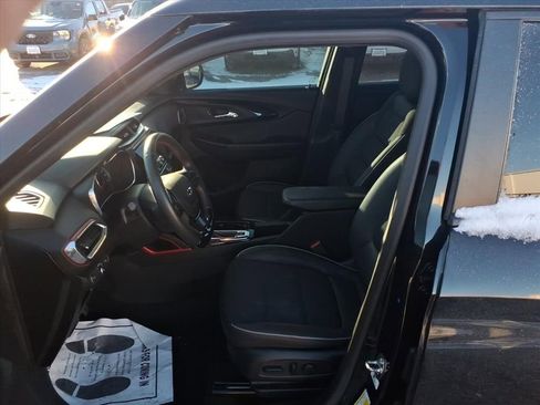 Used 2023 Chevrolet TrailBlazer RS w/ Sun and Liftgate Package image 26