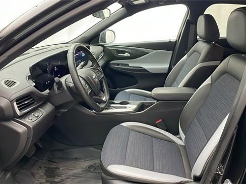 Certified 2024 Buick Envista Preferred w/ Convenience I Package image 5