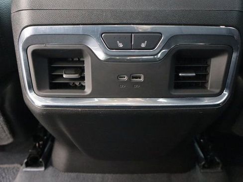 Used 2025 GMC Sierra 3500 Denali w/ Denali Reserve Package image 38