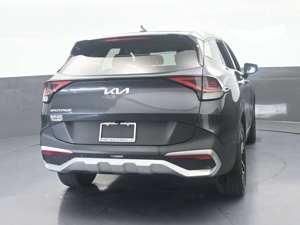 Used 2024 Kia Sportage EX FWD image 5