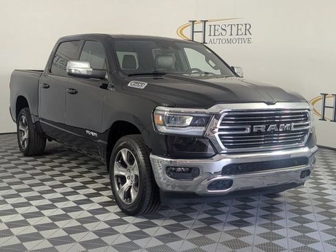 Used 2023 RAM 1500 Laramie AWD/4WD image 2