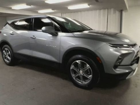 Certified 2024 Chevrolet Blazer LT w/ Driver Confidence Package AWD/4WD image 2
