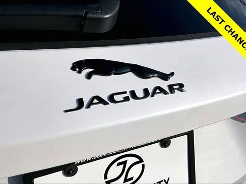 Used 2025 Jaguar F-PACE R-Dynamic S image 8