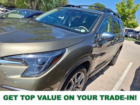 Used 2023 Subaru Ascent Limited w/ Technology Package AWD/4WD image 1