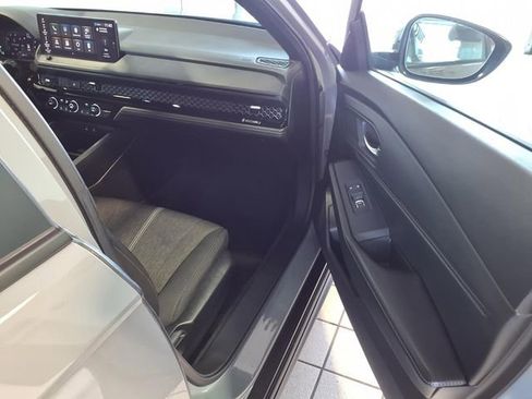 Used 2024 Honda Accord Sport image 19