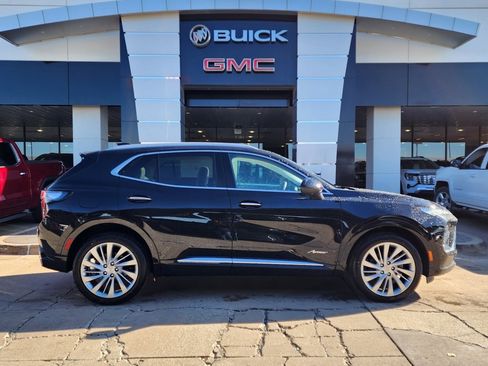 New 2026 Buick Envision Avenir image 3