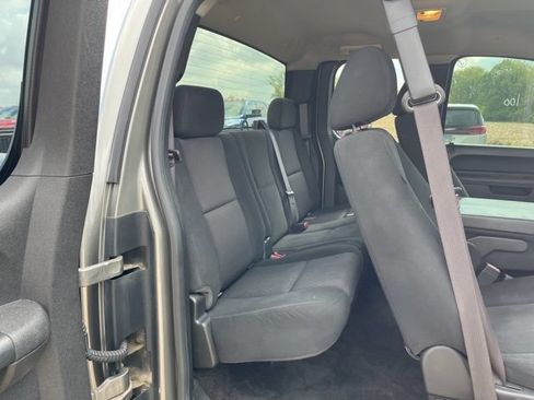 Used 2013 Chevrolet Silverado 1500 LT AWD/4WD image 19