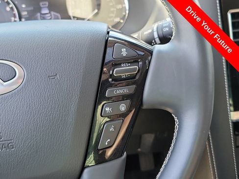 Used 2024 INFINITI QX80 Premium Select w/ Cargo Package AWD/4WD image 8