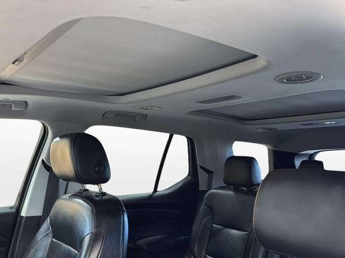 Used 2021 Chevrolet Traverse RS w/ LPO, Floor Liner Package AWD/4WD image 35