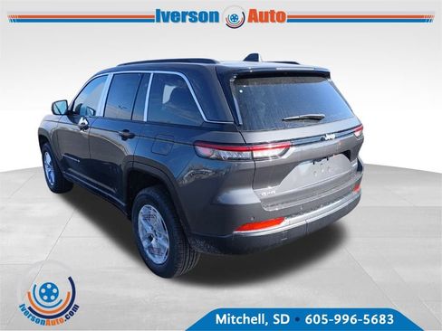 New 2026 Jeep Grand Cherokee Laredo X image 31