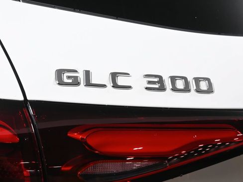 Certified 2026 Mercedes-Benz GLC 300 4MATIC image 37
