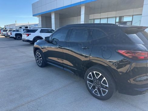 Used 2023 Chevrolet Blazer RS w/ Enhanced Convenience Package FWD image 32