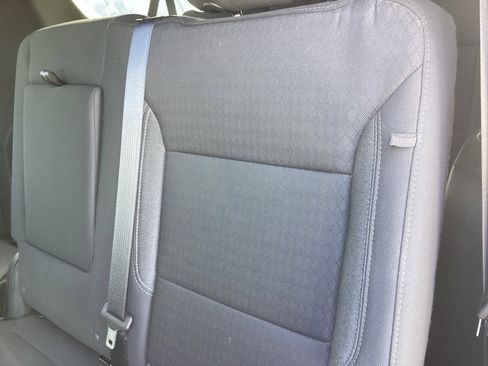 Used 2023 Chevrolet Suburban LS image 13